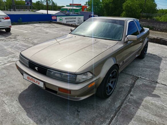 1986 Toyota Soarer II (Z20), золотистый