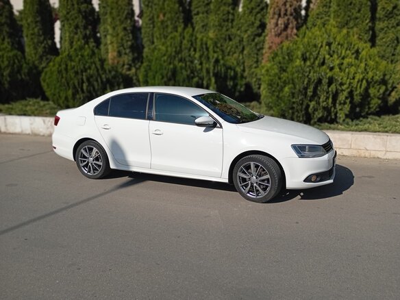 2012 Volkswagen Jetta VI, белый, 1110000 рублей - вид 7