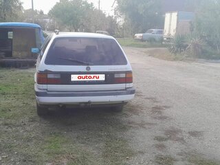 1992 Volkswagen Passat B3, белый, 170000 рублей, вид 3