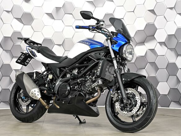 2018 Suzuki SV 650, белый, 577000 рублей