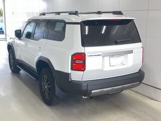 2025 Toyota Land Cruiser Prado 250 Series, белый, 7350010 рублей, вид 2