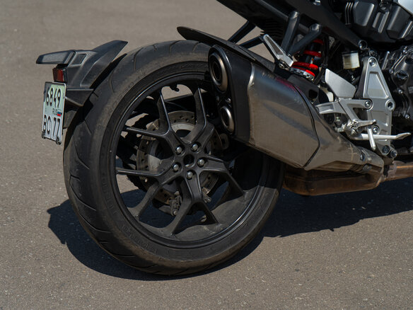 2018 Honda CB 1000R, красный, 820000 рублей - вид 15