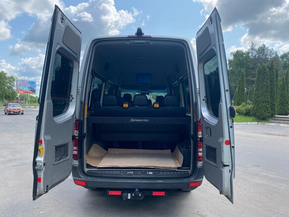 2010 Mercedes-Benz Sprinter, серебристый, 3100000 рублей - вид 7