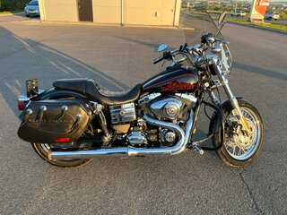 2015 Harley-Davidson Dyna Low Rider, чёрный, 1800000 рублей, вид 2