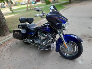 2004 Harley-Davidson CVO, голубой, 850000 рублей, вид 1