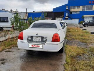2003 Lincoln Town Car III Рестайлинг, белый, 500000 рублей, вид 4