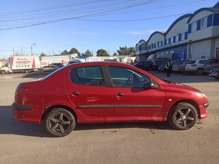 2008 Peugeot 206, красный, 320000 рублей, вид 4