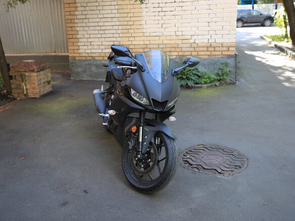 2020 Yamaha YZF-R3, чёрный, 600000 рублей - вид 1