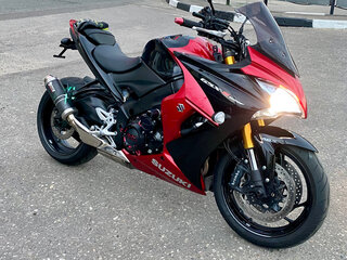 Suzuki GSX-S 1000 F