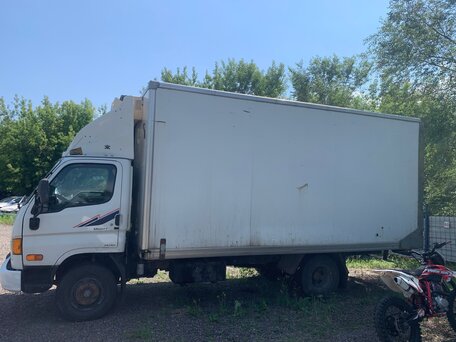2013 Hyundai Mighty, белый, 1500000 рублей, вид 3