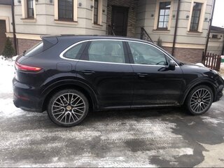 2018 Porsche Cayenne III, синий, 9000000 рублей, вид 2