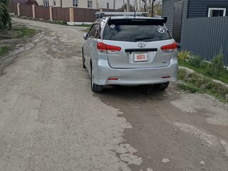 2010 Toyota Wish II, серый, 1350000 рублей, вид 4