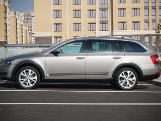 2014 Skoda Octavia Scout III (A7), бежевый, 1930000 рублей, вид 5