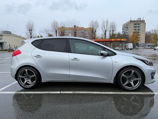 2016 Kia Ceed II Рестайлинг, серебристый, 1250000 рублей, вид 4