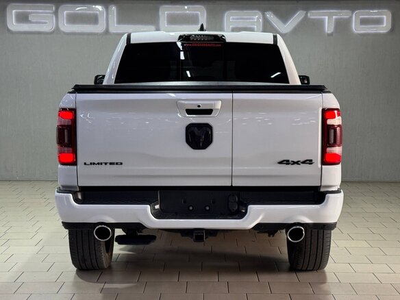 2023 Ram 1500 Crew Cab eTorque V, белый, 9990000 рублей - вид 4