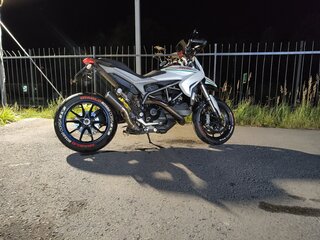 2013 Ducati Hyperstrada, белый, 800000 рублей, вид 4