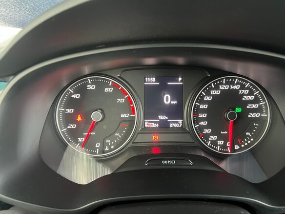 2013 SEAT Leon III, чёрный, 1125000 рублей - вид 5