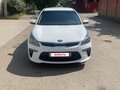 2019 Kia Rio IV, белый, 1565000 рублей - вид 1
