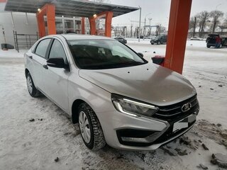 2024 Lada (ВАЗ) Vesta I Рестайлинг (NG), серебристый, 1450000 рублей, вид 2