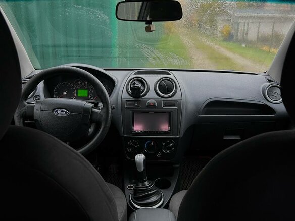 2008 Ford Fiesta Mk5, серый, 290000 рублей - вид 5