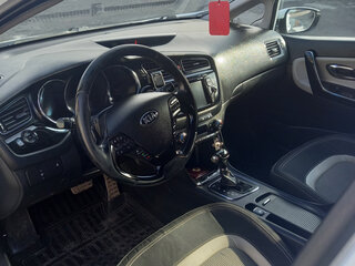 2013 Kia Ceed II, белый, 1410000 рублей, вид 4