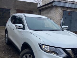 2020 Nissan X-Trail III Рестайлинг, белый, 2300000 рублей, вид 3