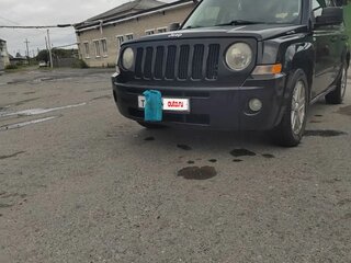 2007 Jeep Liberty (Patriot), чёрный, 500000 рублей, вид 3