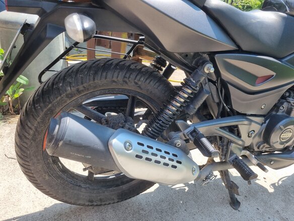 2020 Bajaj Pulsar 180, чёрный, 148000 рублей - вид 13