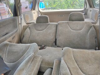 1999 Mitsubishi Chariot Grandis III, зелёный, 80000 рублей, вид 5