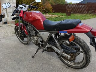 Yamaha SRX400