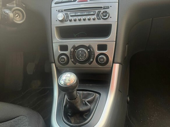 2009 Peugeot 308 I, серый, 480000 рублей - вид 9