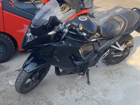 2010 Suzuki GSX 650F, чёрный, 290000 рублей, вид 3