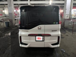 2015 Honda Stepwgn Spada V, белый, 2000000 рублей, вид 5