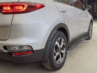 2019 Kia Sportage IV Рестайлинг, серебристый, 1650000 рублей, вид 5