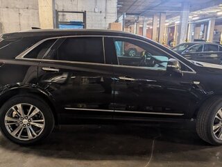 2022 Cadillac XT5 I Рестайлинг, чёрный, 4900000 рублей, вид 3