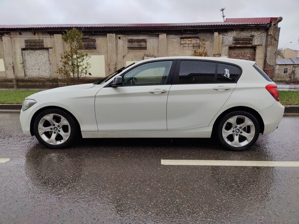 2013 BMW 1 серии 116i II (F20/F21), белый - вид 8