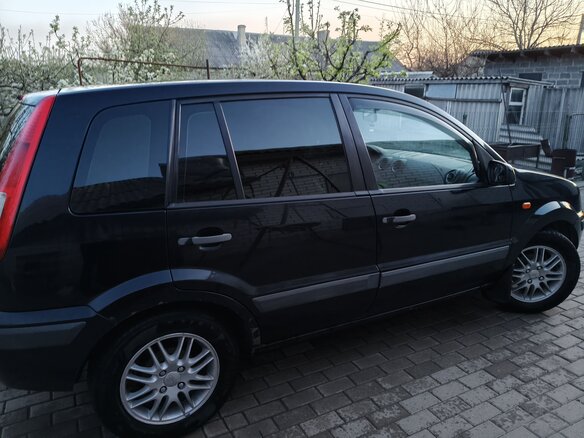 2007 Ford Fusion I Рестайлинг, чёрный, 499000 рублей - вид 3