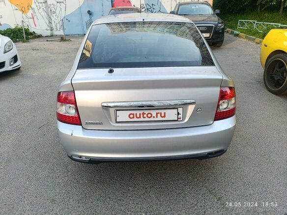 2011 Lada (ВАЗ) Priora I, серебристый, 250000 рублей - вид 5