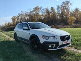 2013 Volvo XC70 II Рестайлинг, белый, 1760000 рублей, вид 5