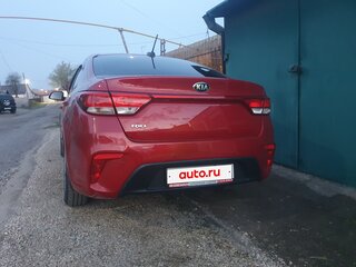 2019 Kia Rio IV, красный, 1560000 рублей, вид 4