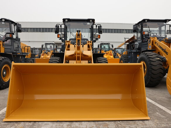 2026 Lonking LG833, жёлтый, 5550000 рублей - вид 2