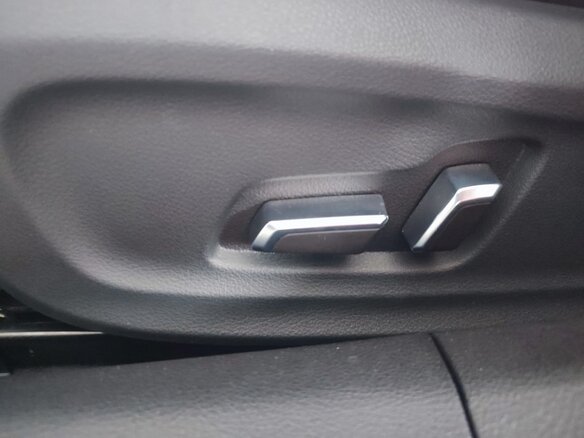 2024 Bestune B70 I Рестайлинг, белый, 3603000 рублей - вид 6