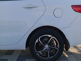 2014 Kia Rio III, белый, 1050000 рублей, вид 5