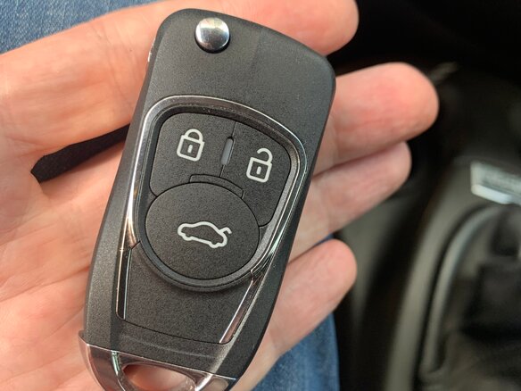 2003 Ford Focus I (North America), серебристый, 490000 рублей - вид 9