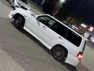 1998 Subaru Forester I, белый, 600000 рублей, вид 5
