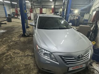 2008 Toyota Camry VI (XV40), серебристый, 1390000 рублей, вид 4