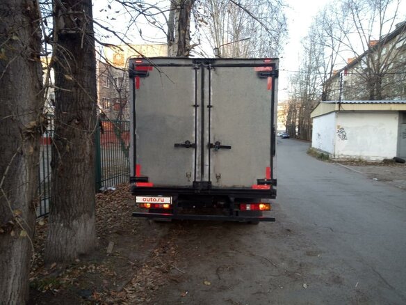 2005 ГАЗ ГАЗель (3302), белый, 650000 рублей - вид 4