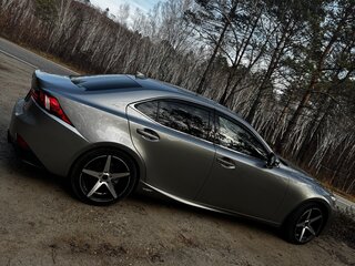 2014 Lexus IS 300h III, серый, 2350000 рублей, вид 4