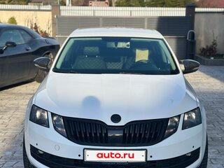 2018 Skoda Octavia III (A7) Рестайлинг, белый, 1600000 рублей, вид 4