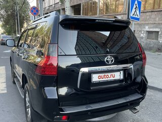 2011 Toyota Land Cruiser Prado 150 Series, чёрный, 3990000 рублей, вид 3